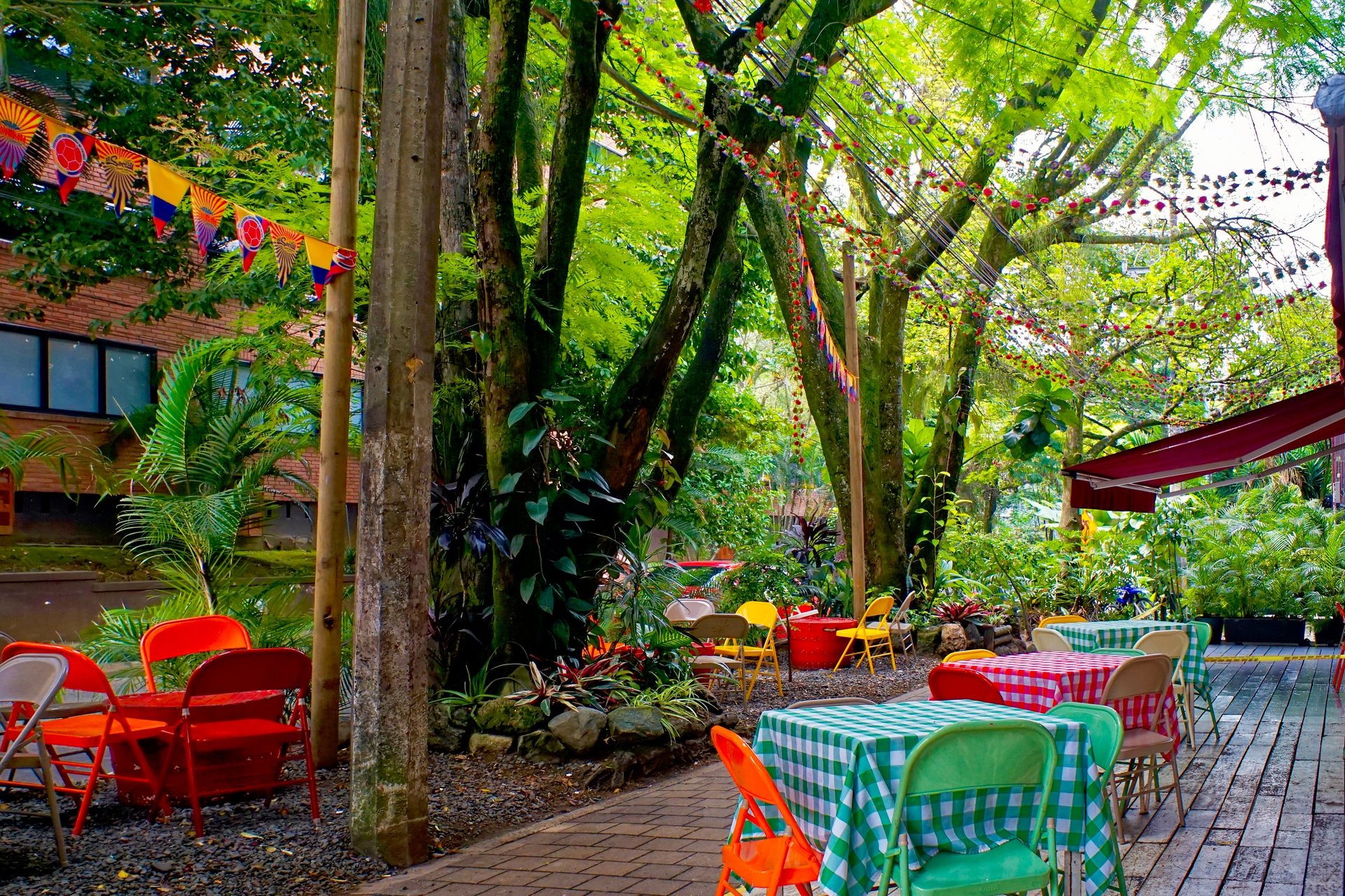 El Jardín - Café y Restaurante en Cartago, Costa Rica